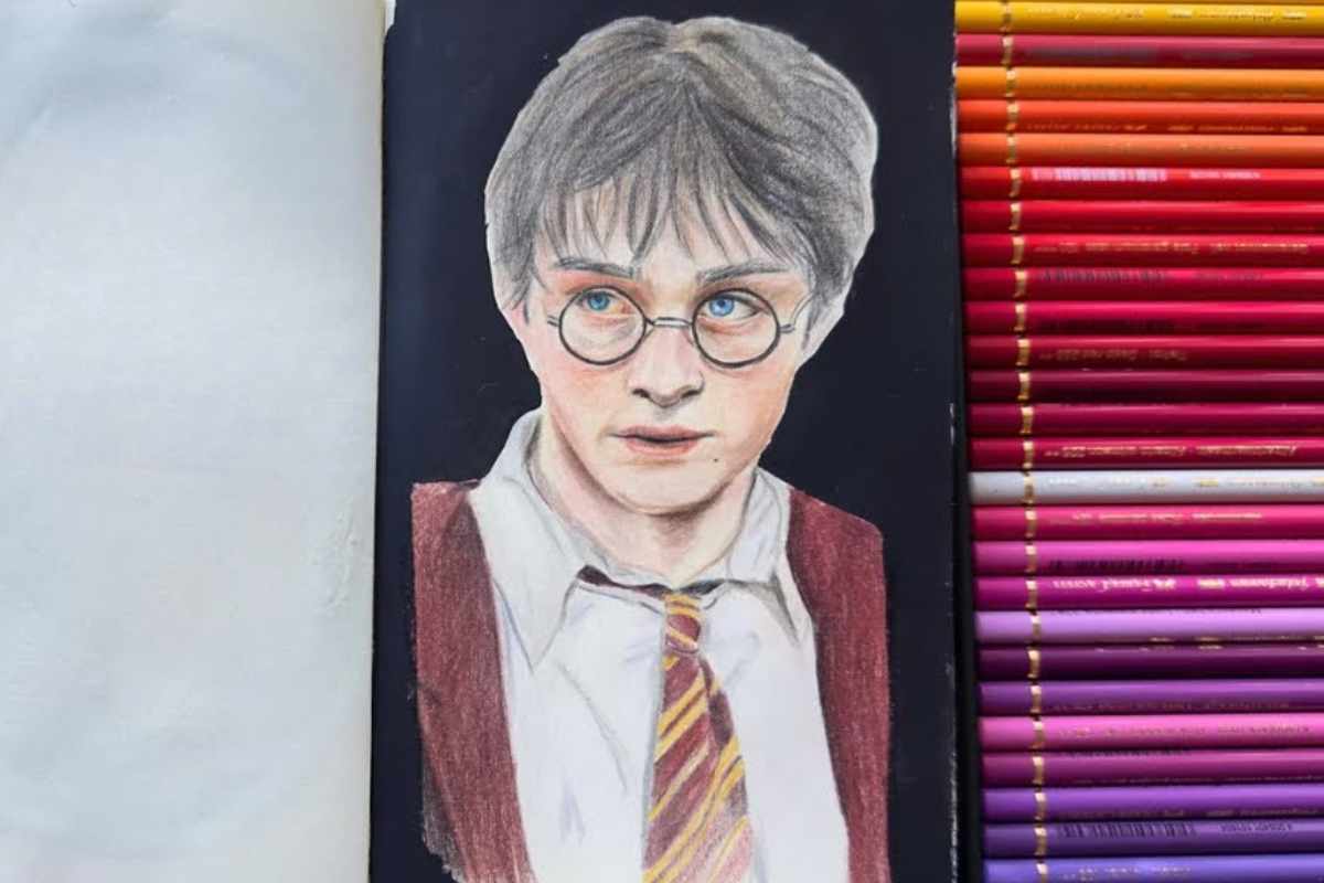 Easy Painting of a Harry Potter Portrait with Colored Pencils